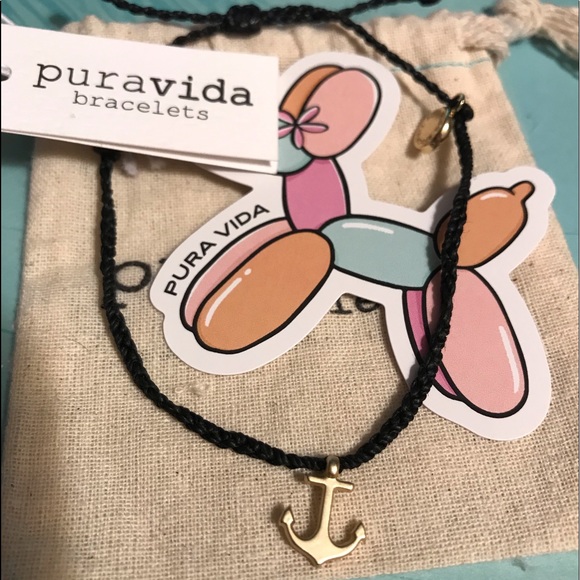 Pura Vida Jewelry - Pura Vida Anchor Bracelet!